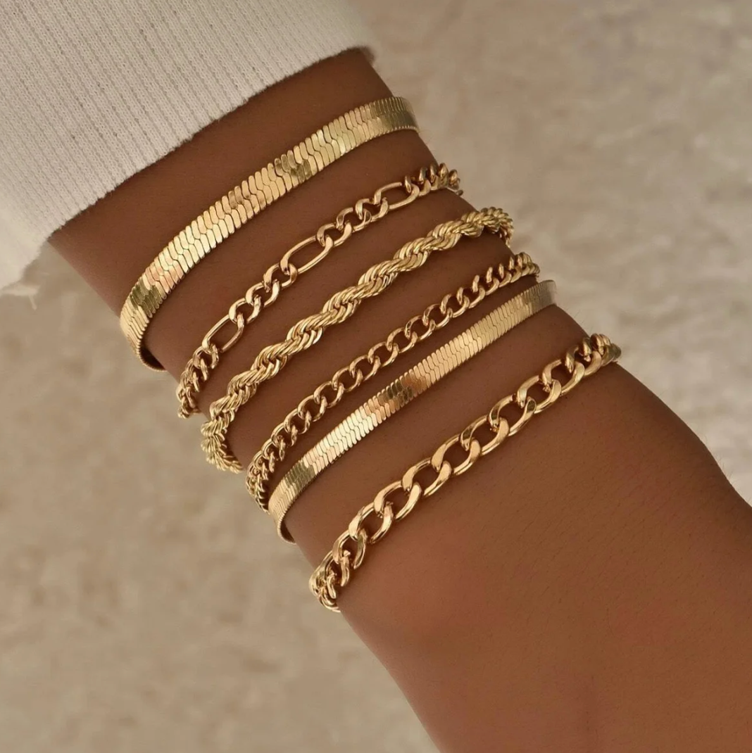 18 karat forgyldt armbånd med forskellige kæder